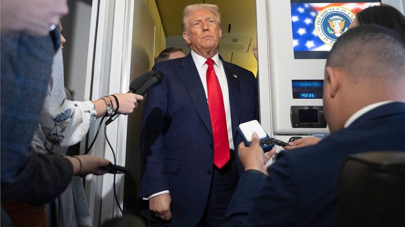 Senate defies Trump on global tariffs as Republicans join Democrats in rare bipartisan vote Senate defies Trump on global tariffs as Republicans join Democrats in rare bipartisan vote